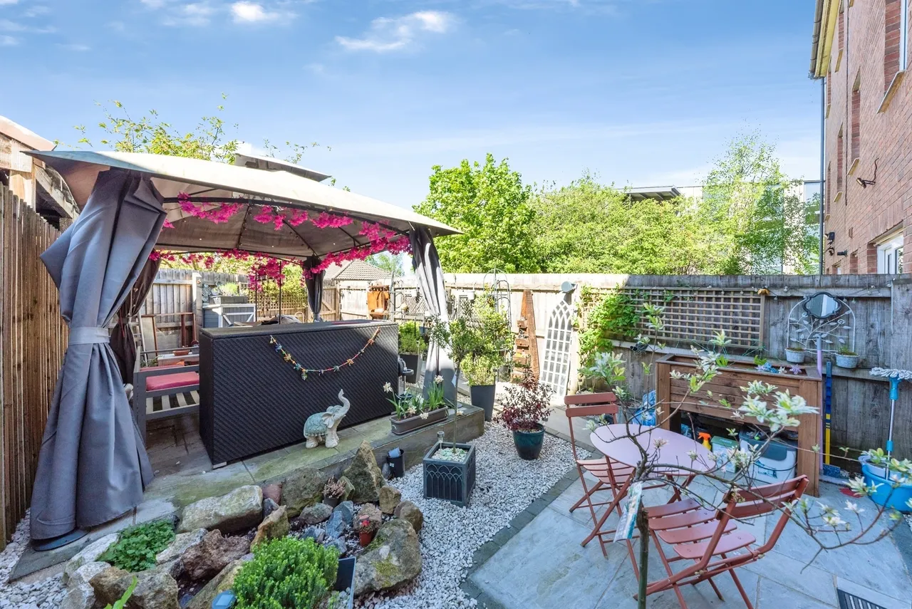 4 bed house for sale, Dexter Avenue, Grantham, NG31
