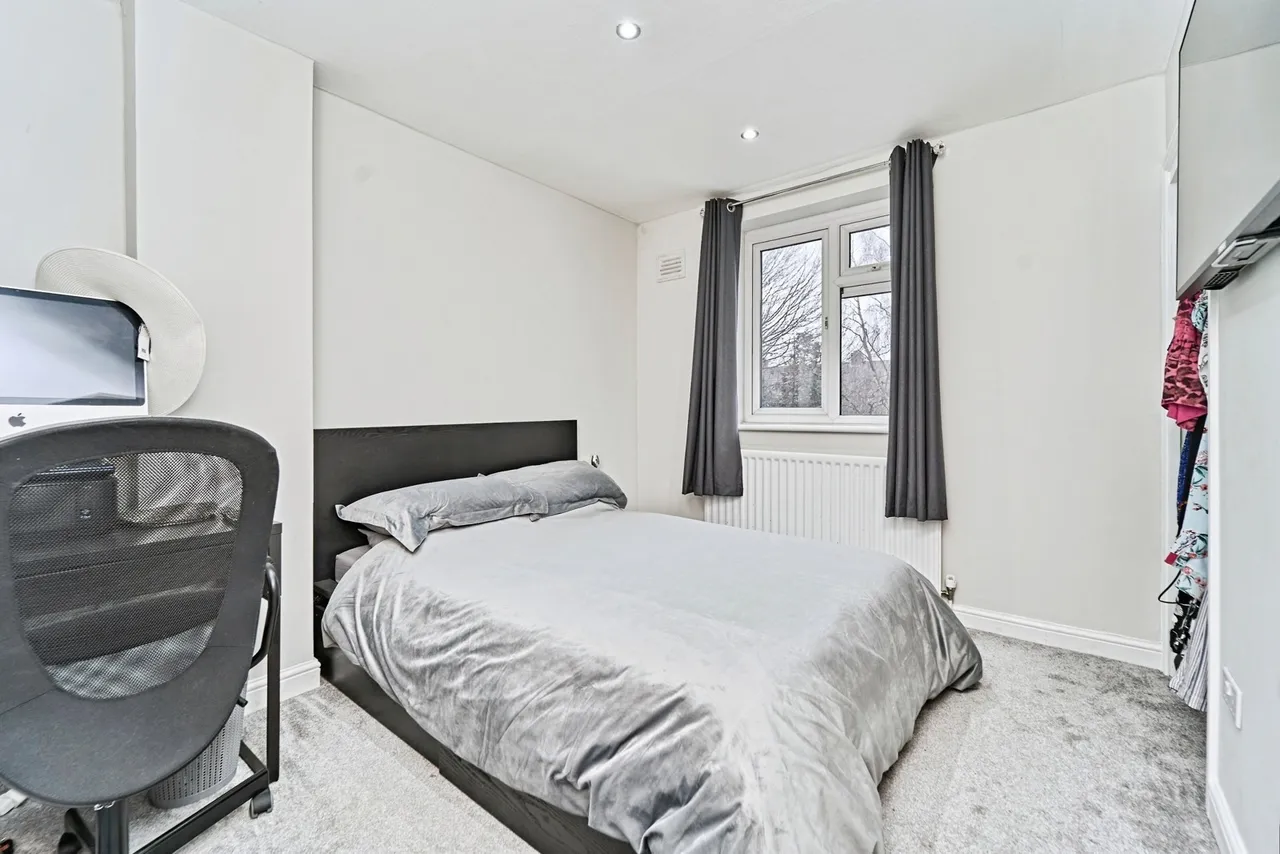 Harden Road, Walsall, West Midlands, WS3, photo 11