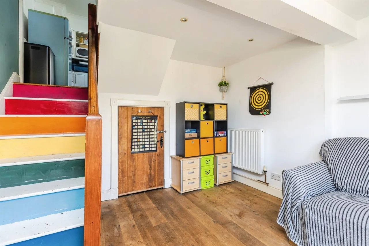Oakfield Road, Hastings, TN35, photo 13