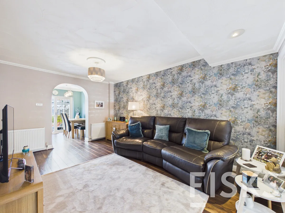 Woodcote Avenue, Hornchurch, RM12, photo 6