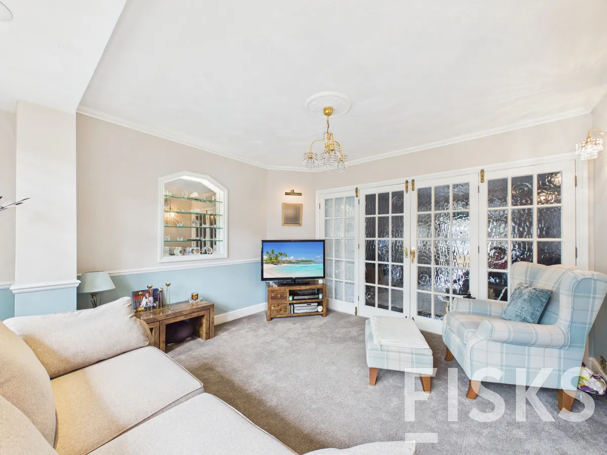 Woodcote Avenue, Hornchurch, RM12, photo 8