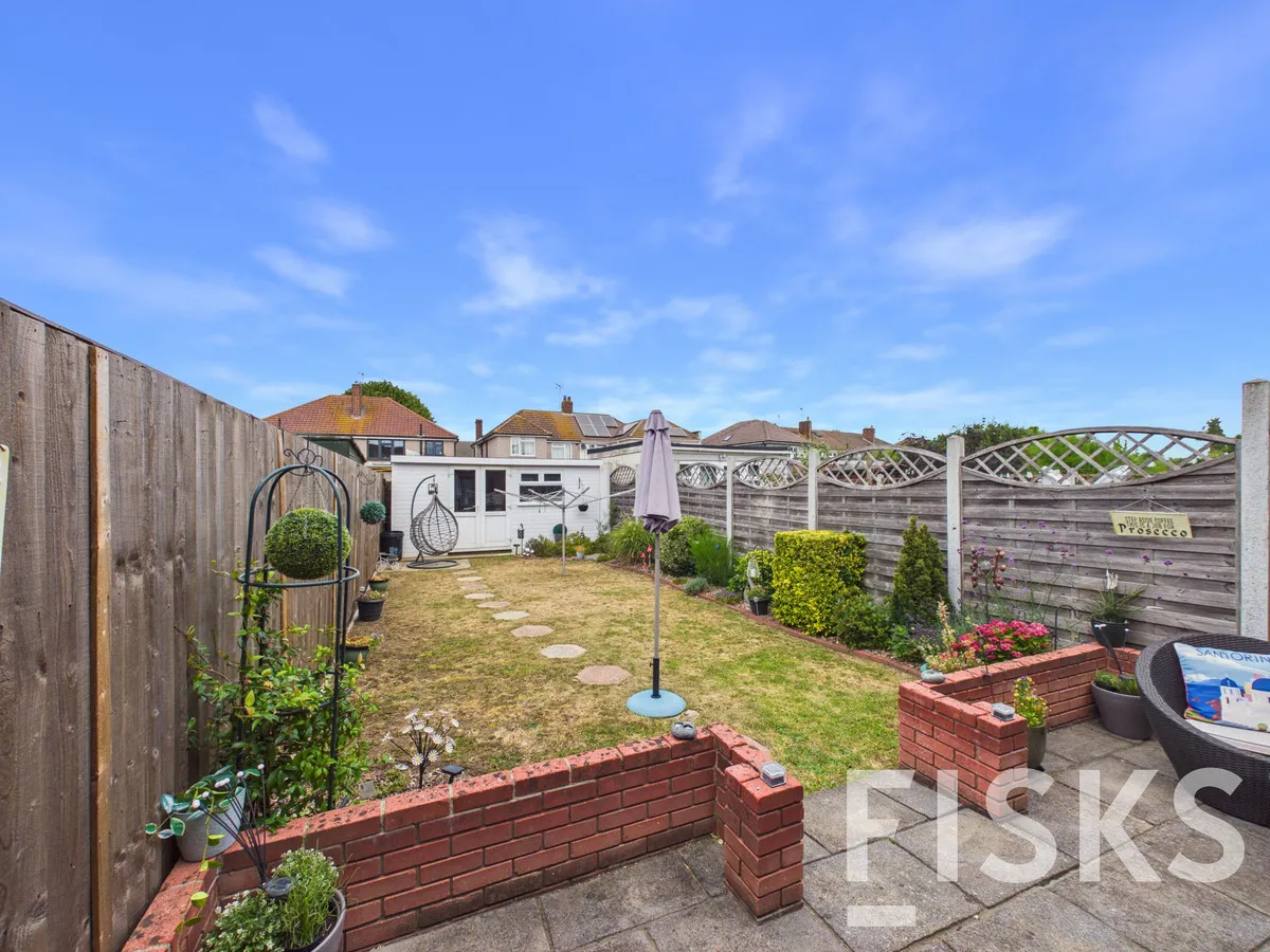 Woodcote Avenue, Hornchurch, RM12, photo 27