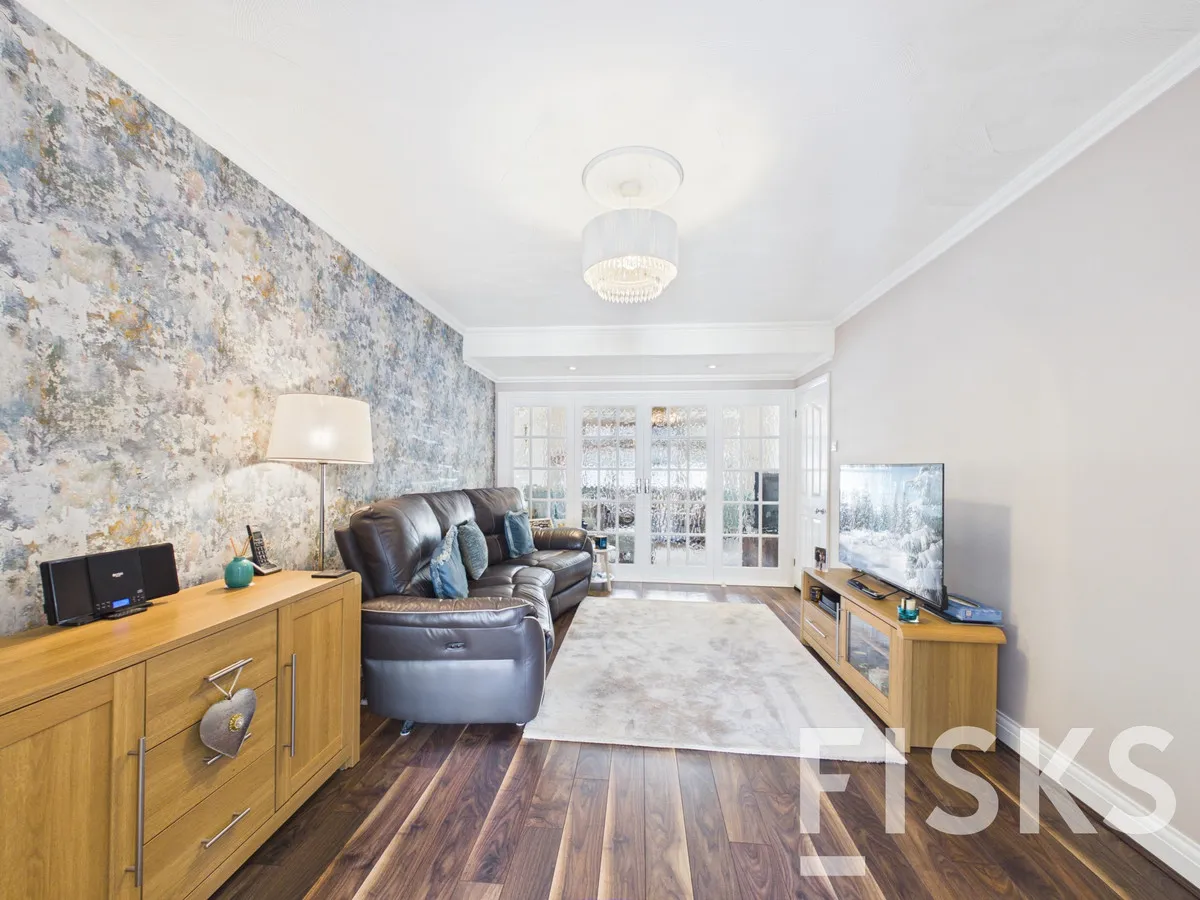 Woodcote Avenue, Hornchurch, RM12, photo 5
