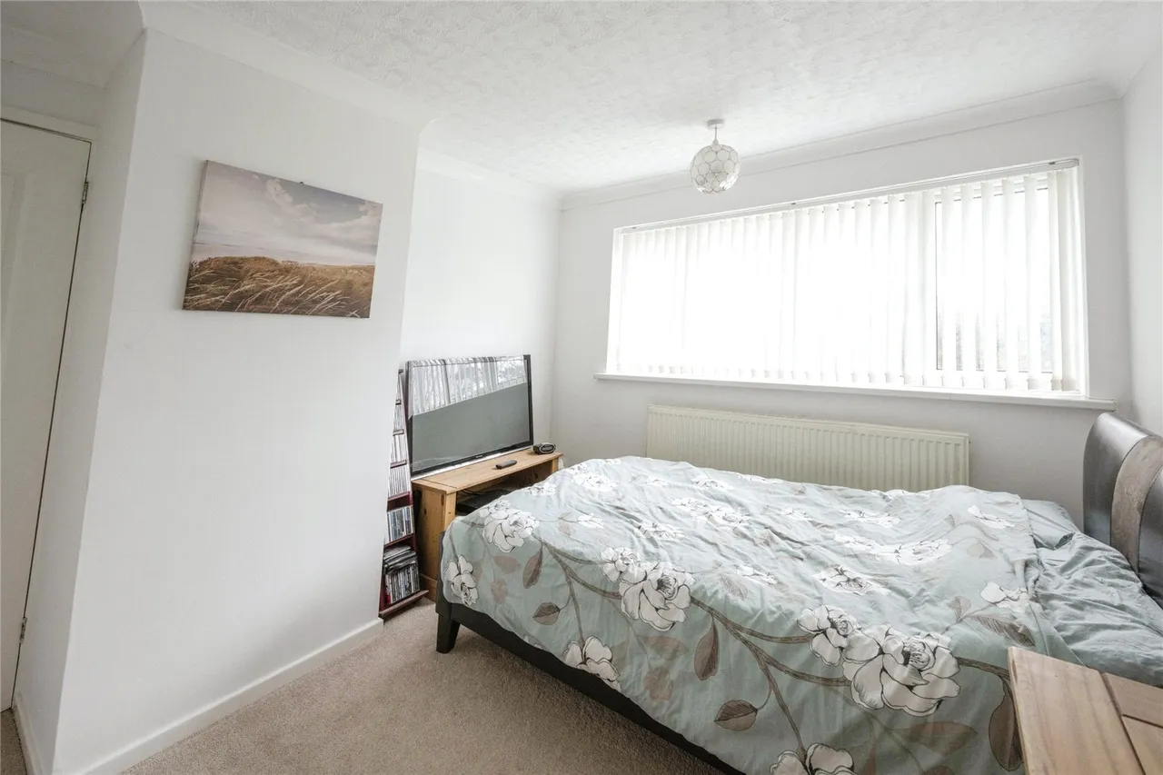 Pagdin Drive, Styrrup, Doncaster, Nottinghamshire, DN11, photo 13