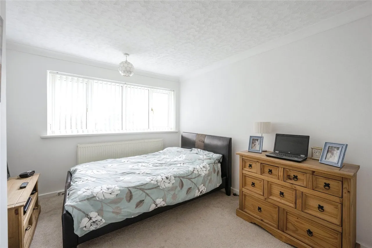 Pagdin Drive, Styrrup, Doncaster, Nottinghamshire, DN11, photo 14