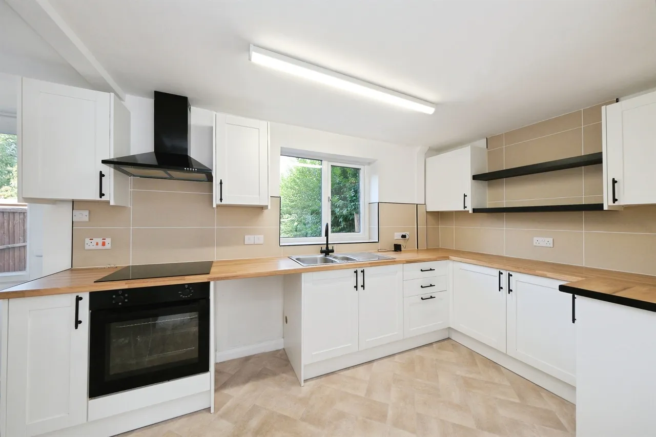 Godfrey Drive, Ilkeston, DE7, photo 2