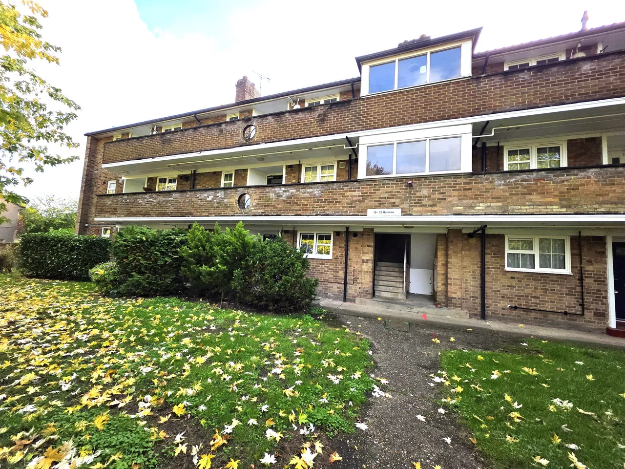 Haldens, Welwyn Garden City, AL7, photo 2