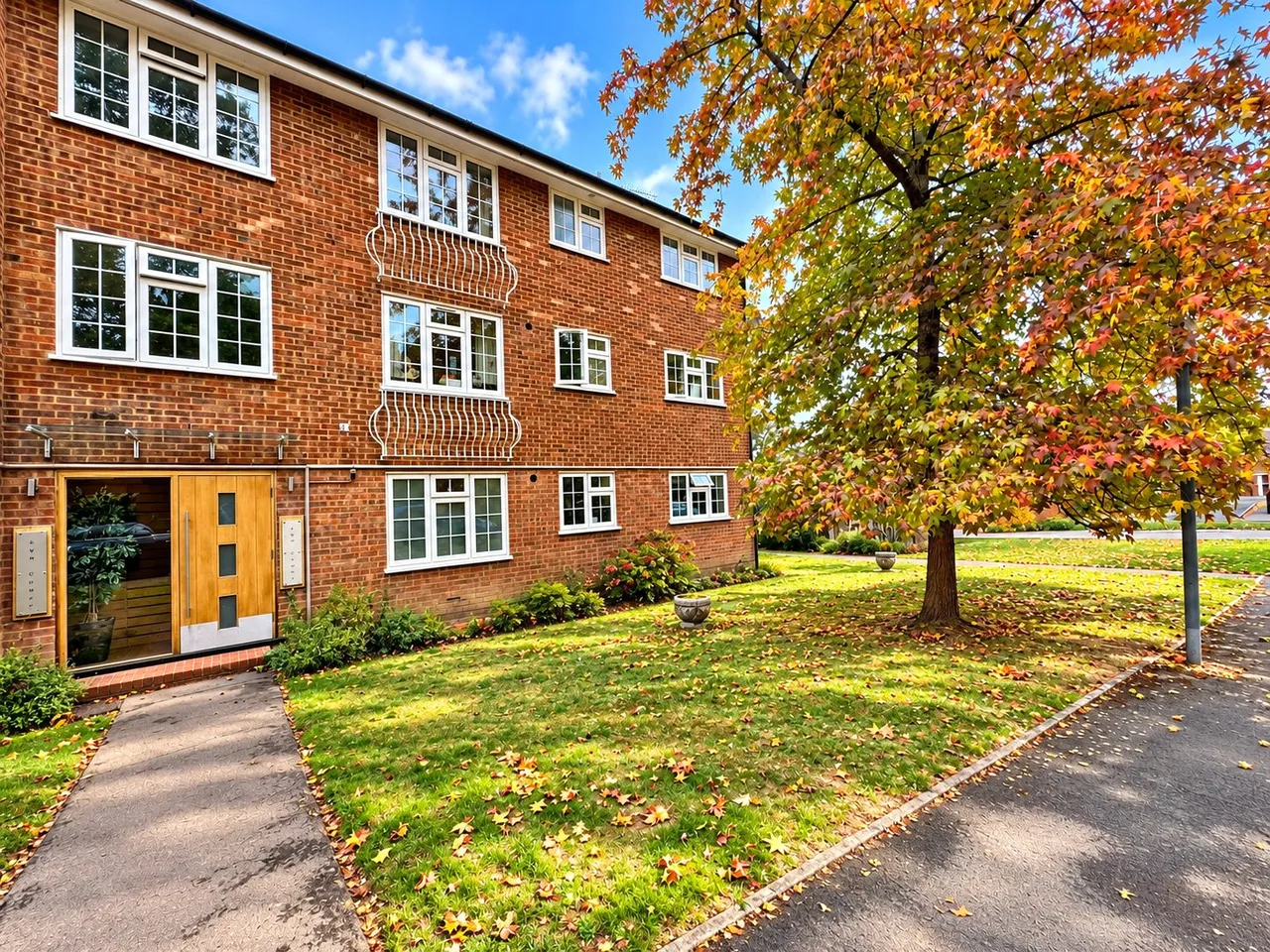 1 bed flat for sale, Ferndown Close, Guildford, GU1