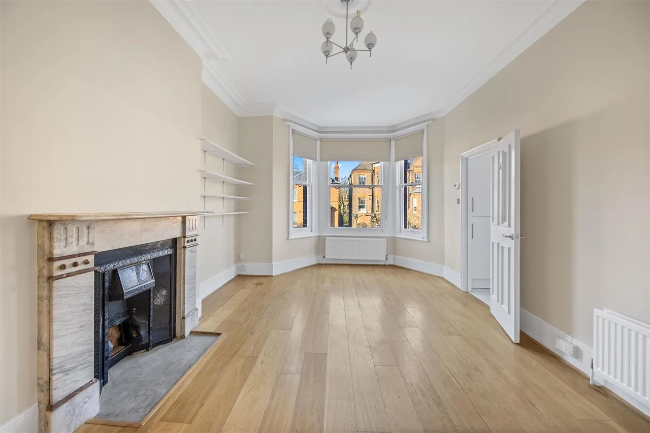 2 bed flat for sale — Goldhurst Terrace South Hampstead, London NW6 3ES