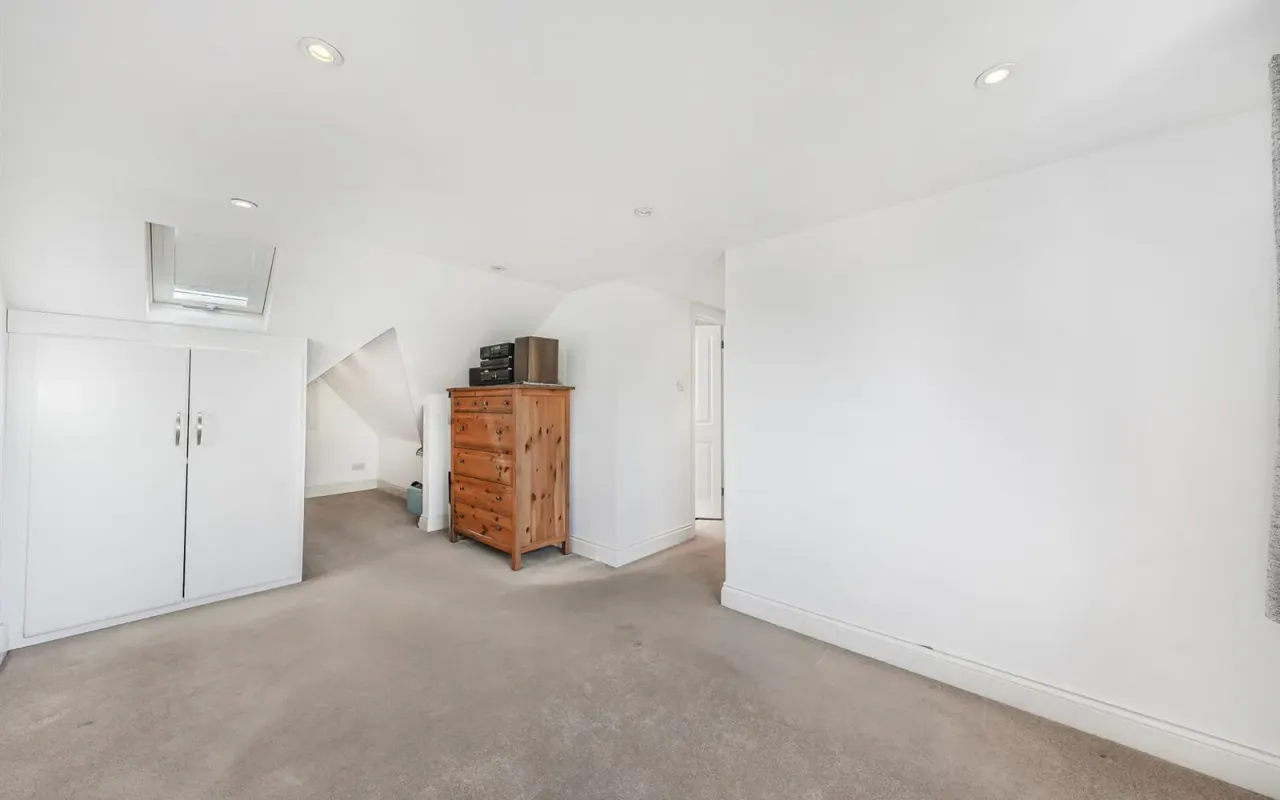 Park Avenue, Palmers Green, N13, photo 14