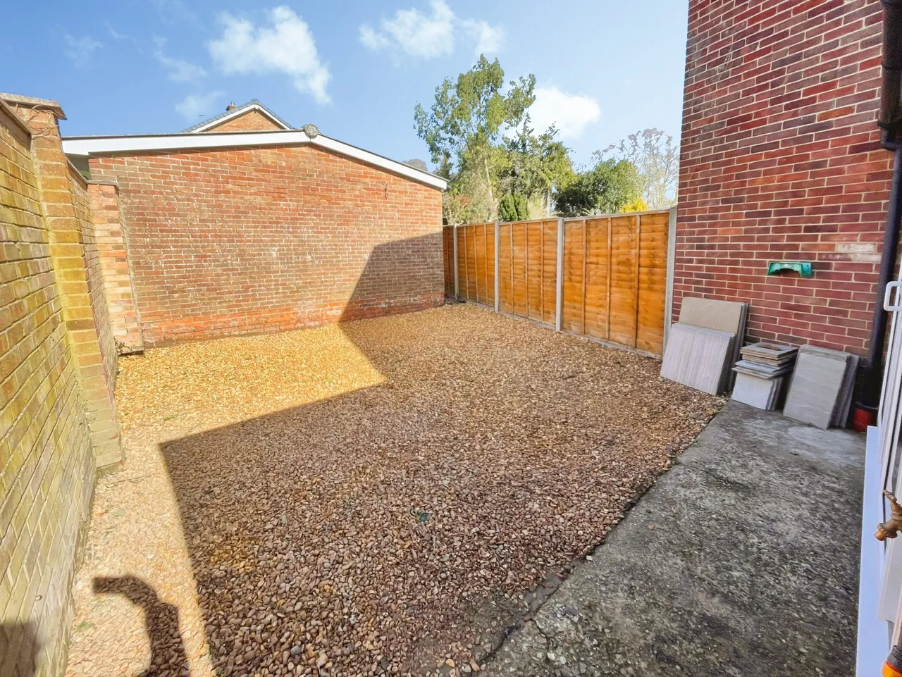Elizabeth Road, Basingstoke, Basingstoke, RG22 6AX, photo 13