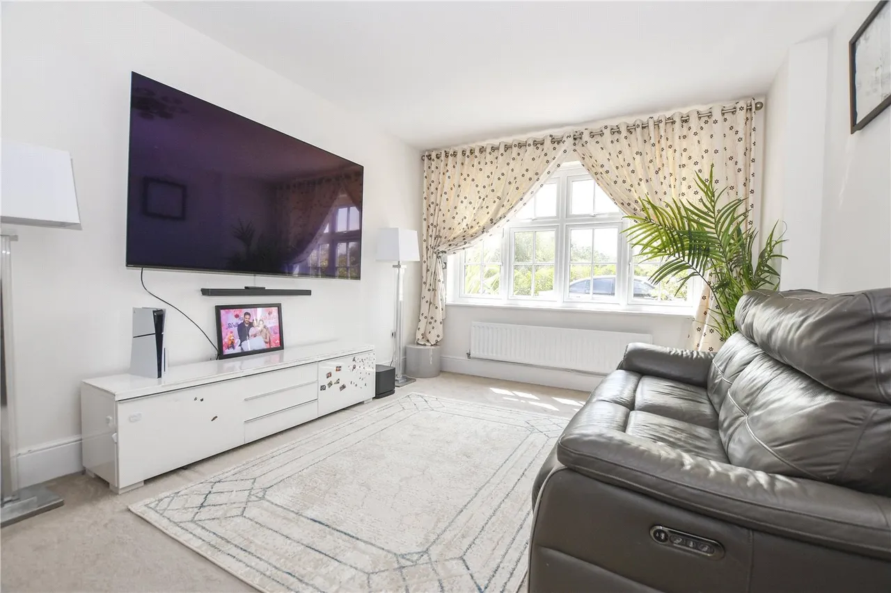 Bronte Grove, Arborfield Green, Reading, Berkshire, RG2, photo 10