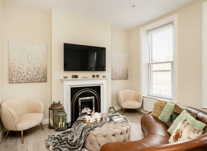 5 bed house for sale, Mozart Street, North Kensignton, W10