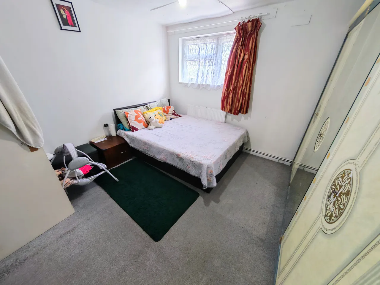 Stroud Field, Northolt, UB5, photo 11
