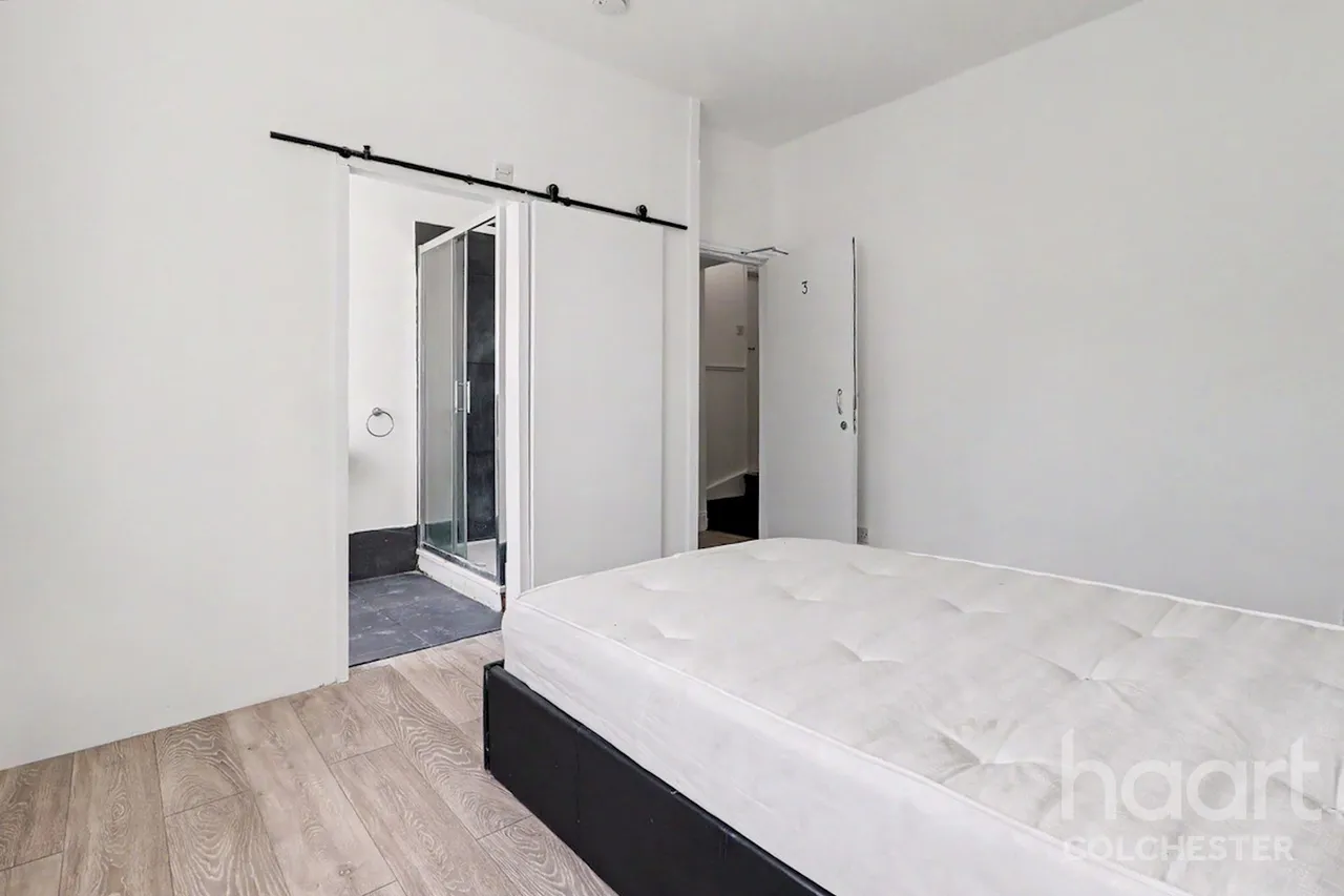 1 bed house to rent, Mersea Road, CO2