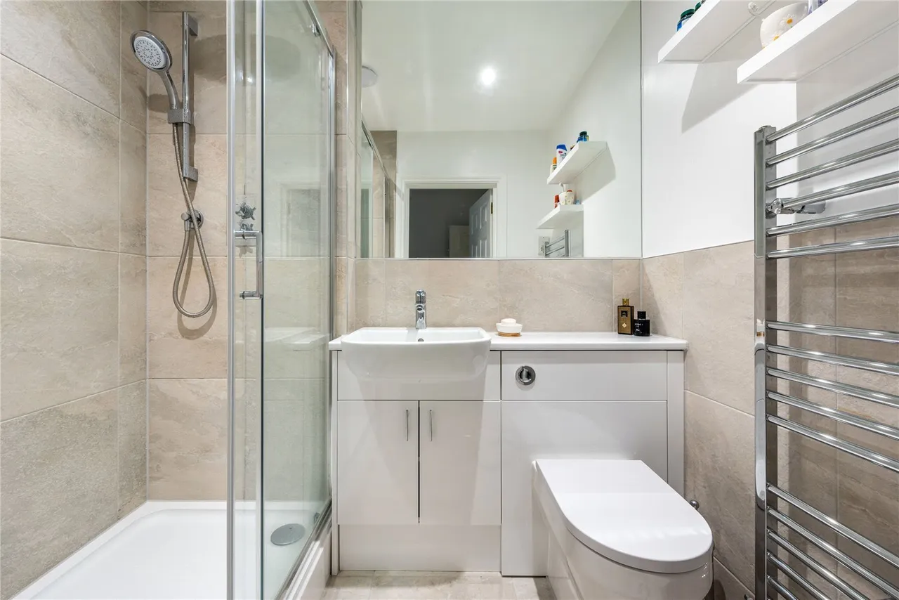 Westcott Street, Westcott, RH4, photo 8