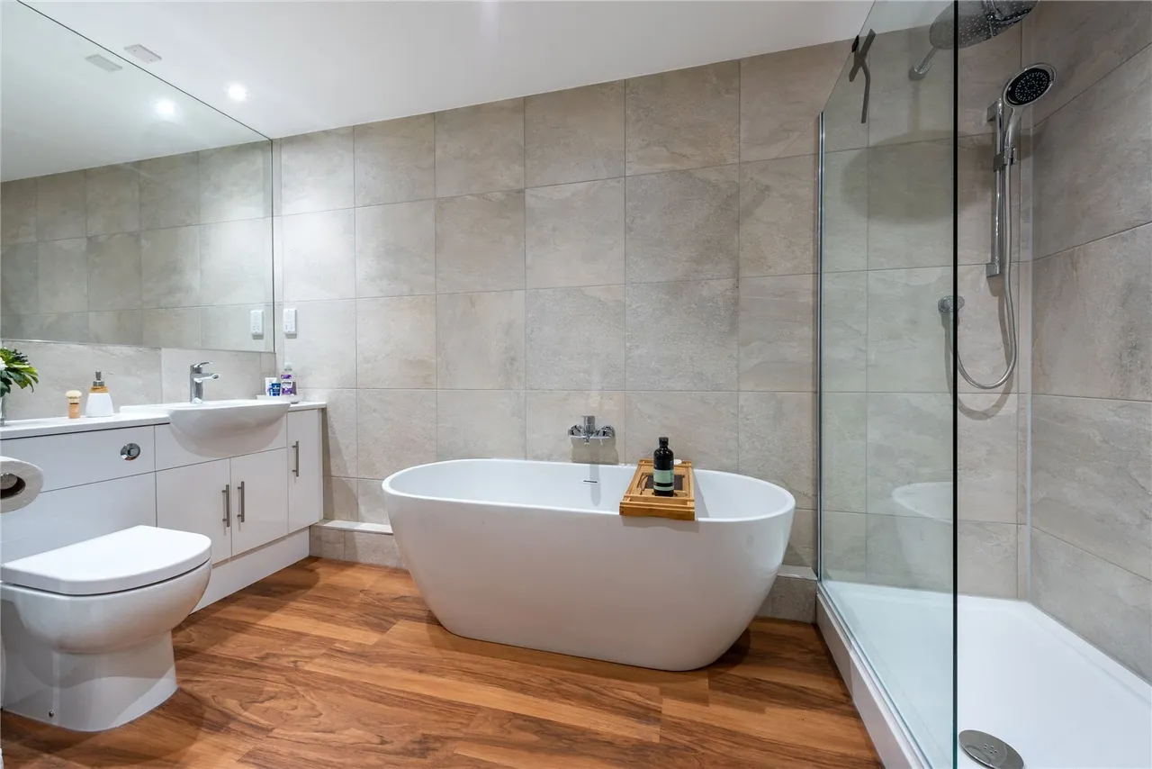 Westcott Street, Westcott, RH4, photo 6
