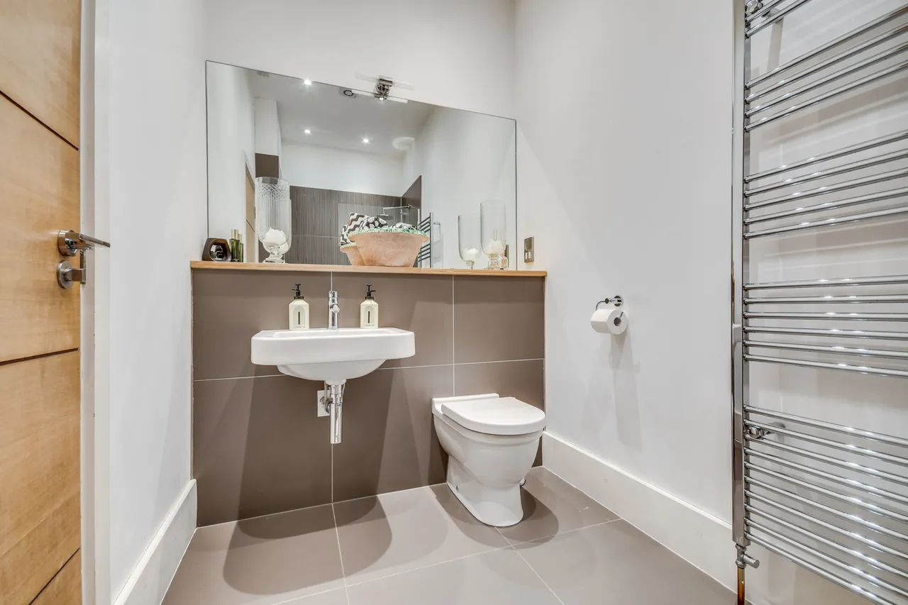 16 Devon Mews, Old Moulsham, Chelmsford, Essex, CM2 0GD, photo 18