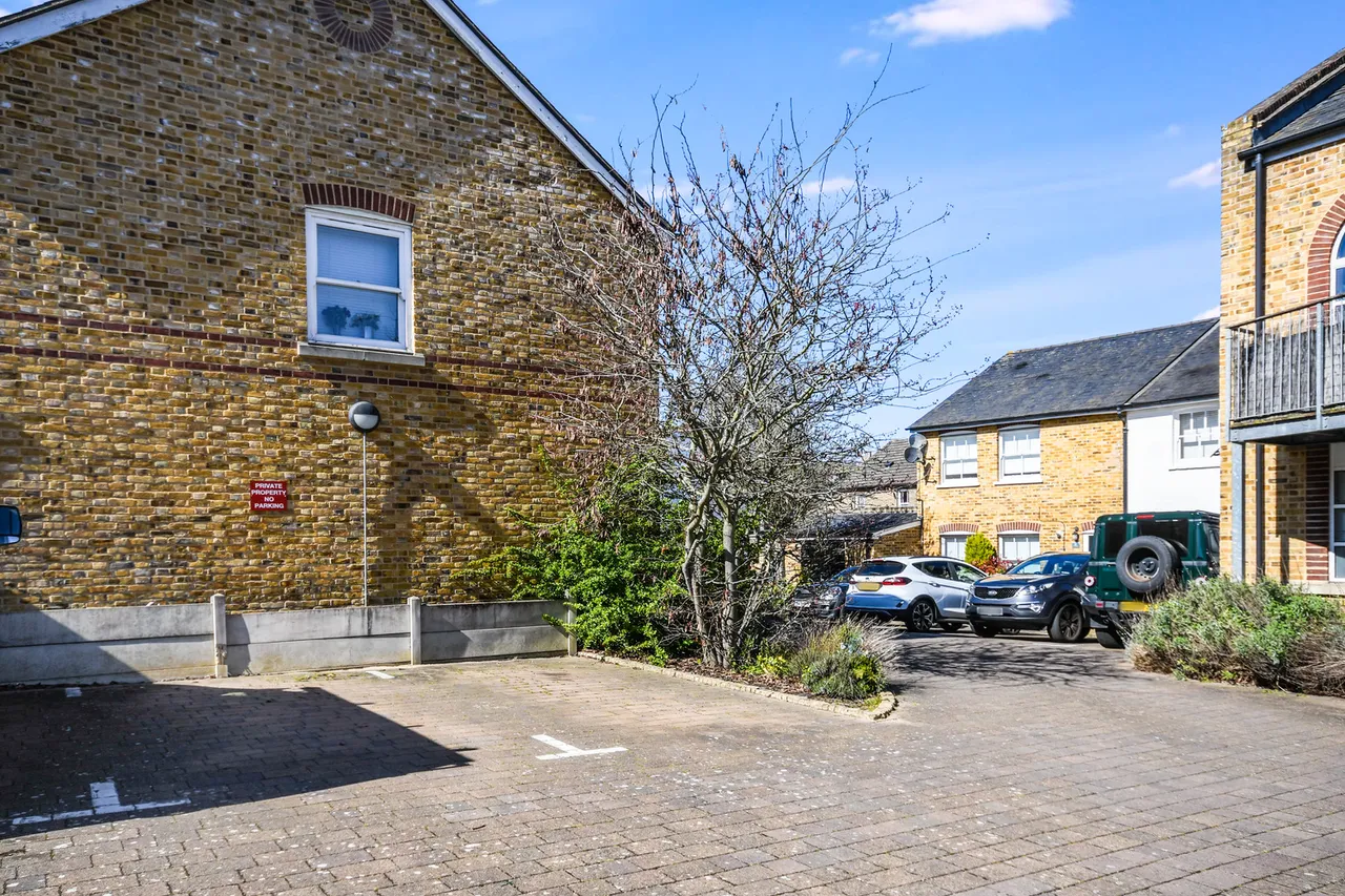 16 Devon Mews, Old Moulsham, Chelmsford, Essex, CM2 0GD, photo 23
