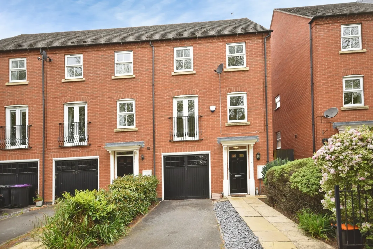 3 bed house for sale — Pentland Drive, Sleaford