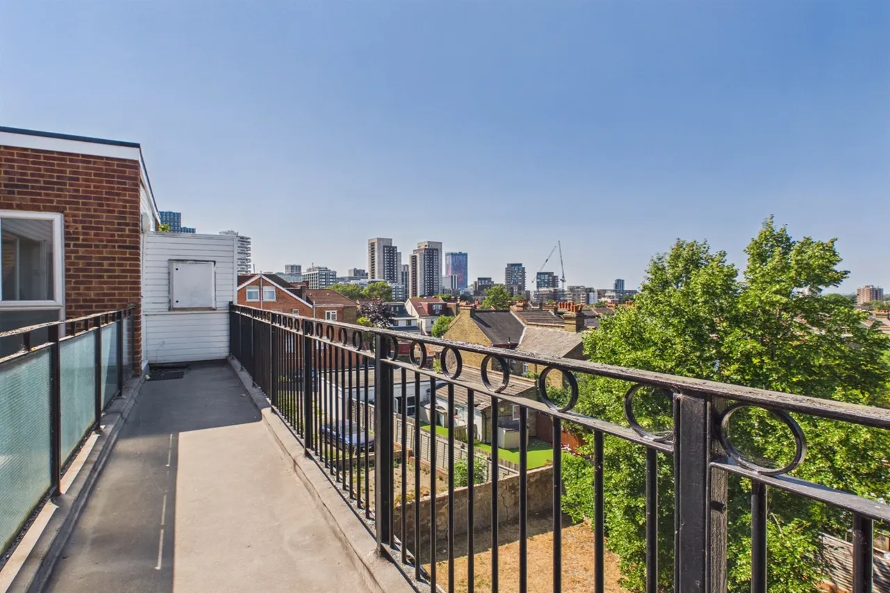 97 Addiscombe Road, Croydon, CR0 6SH, photo 9
