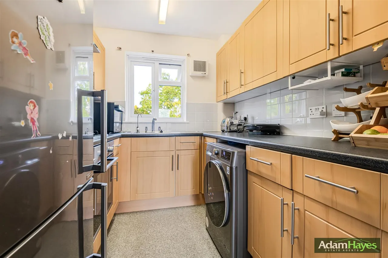 Sunny Way, North Finchley, N12, photo 10