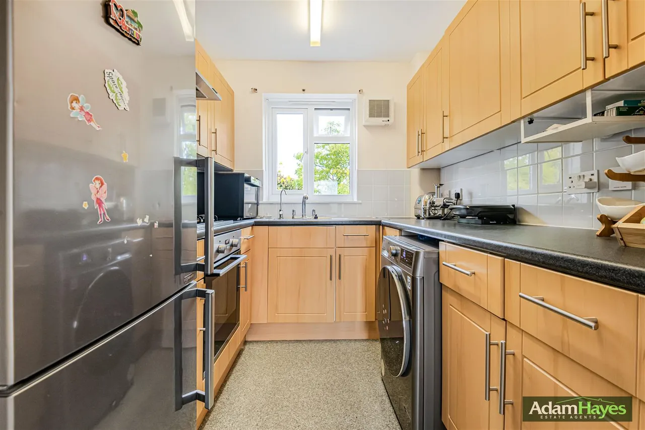 Sunny Way, North Finchley, N12, photo 9