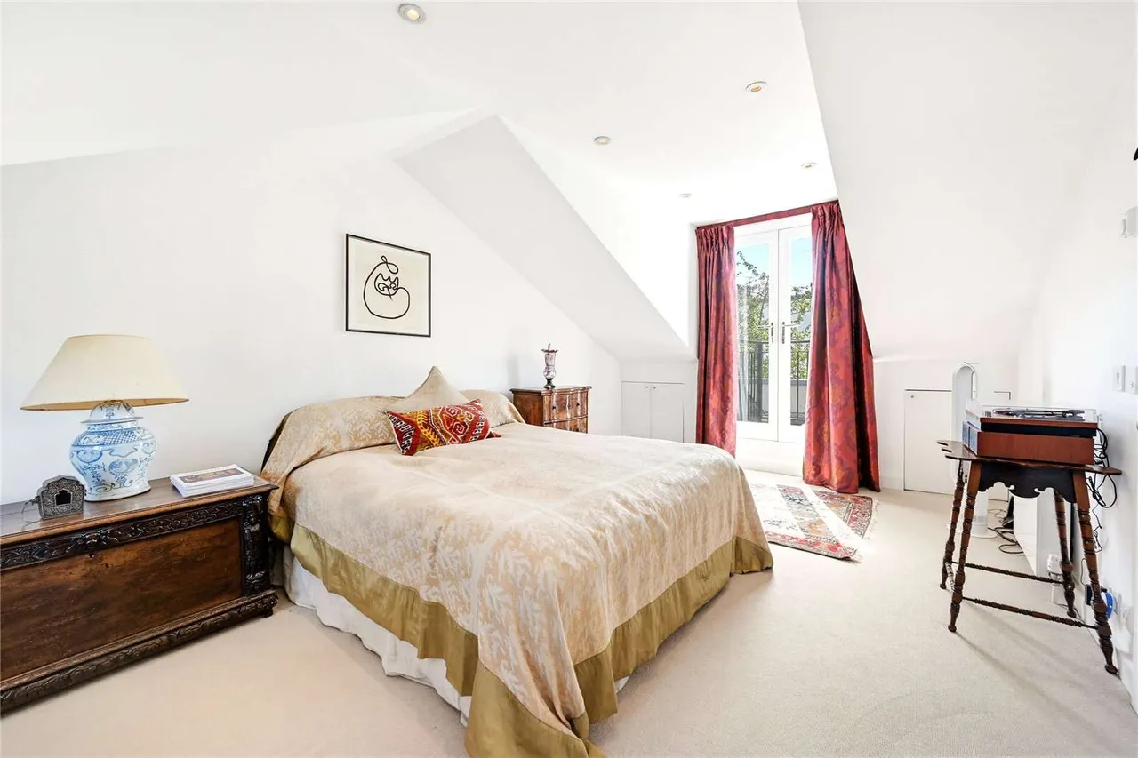 Palace Gardens Terrace, London, W8 4RR, photo 6