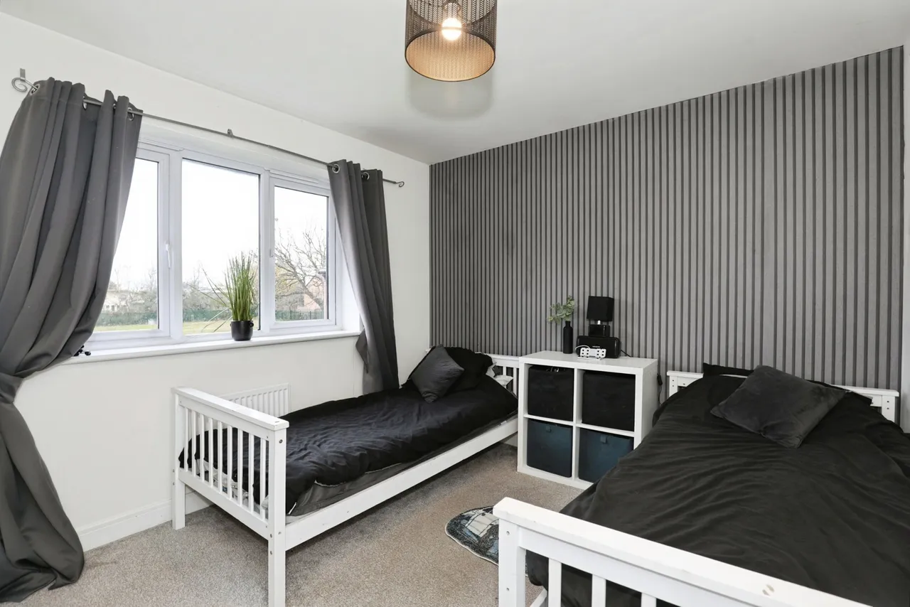 James Gibbons Road, Crewe, Cheshire, CW1, photo 14