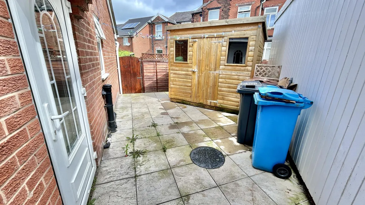 Agnes Close, Oldham, OL9, photo 13