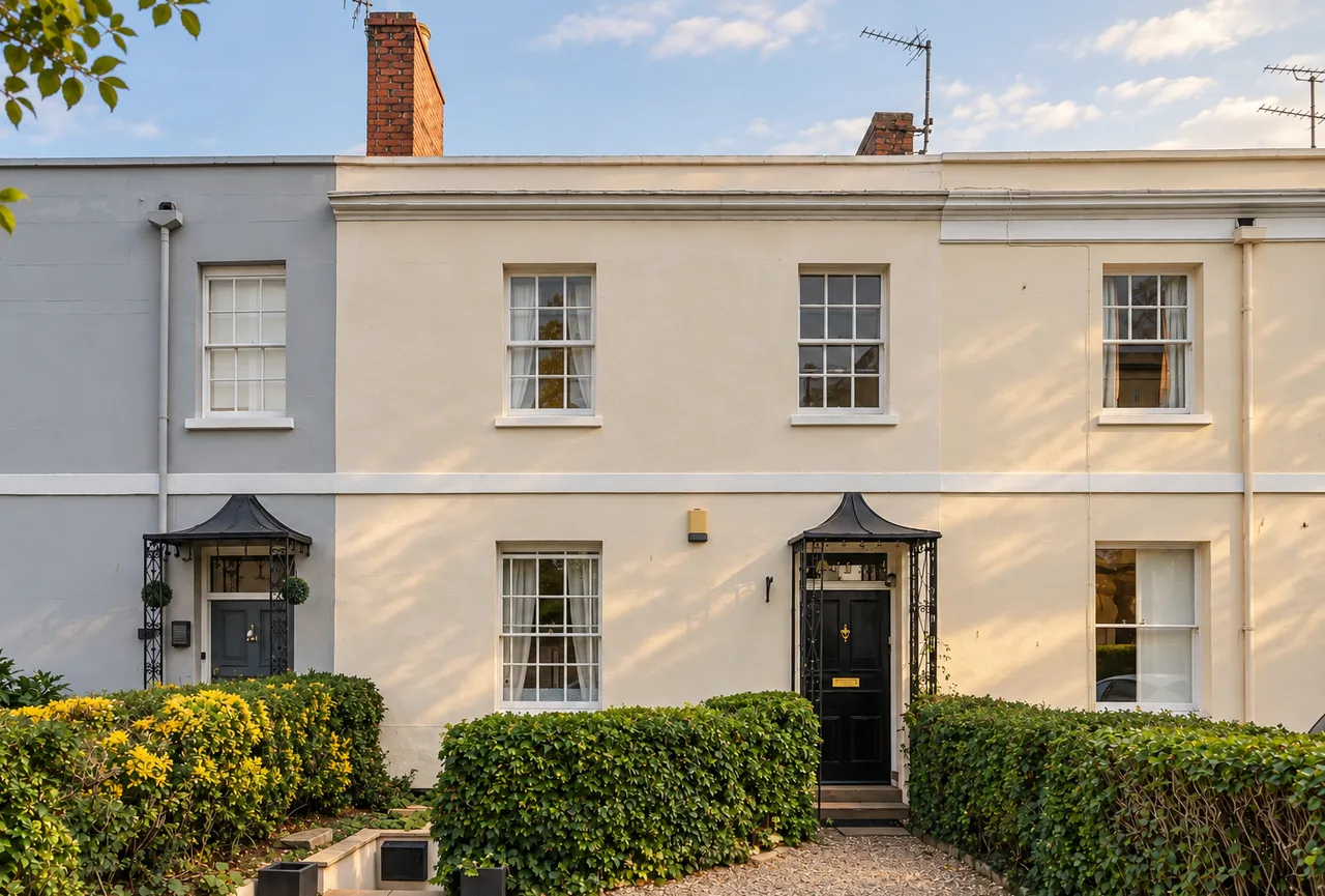 4 bed house for sale, Carlton Street, Cheltenham, GL52