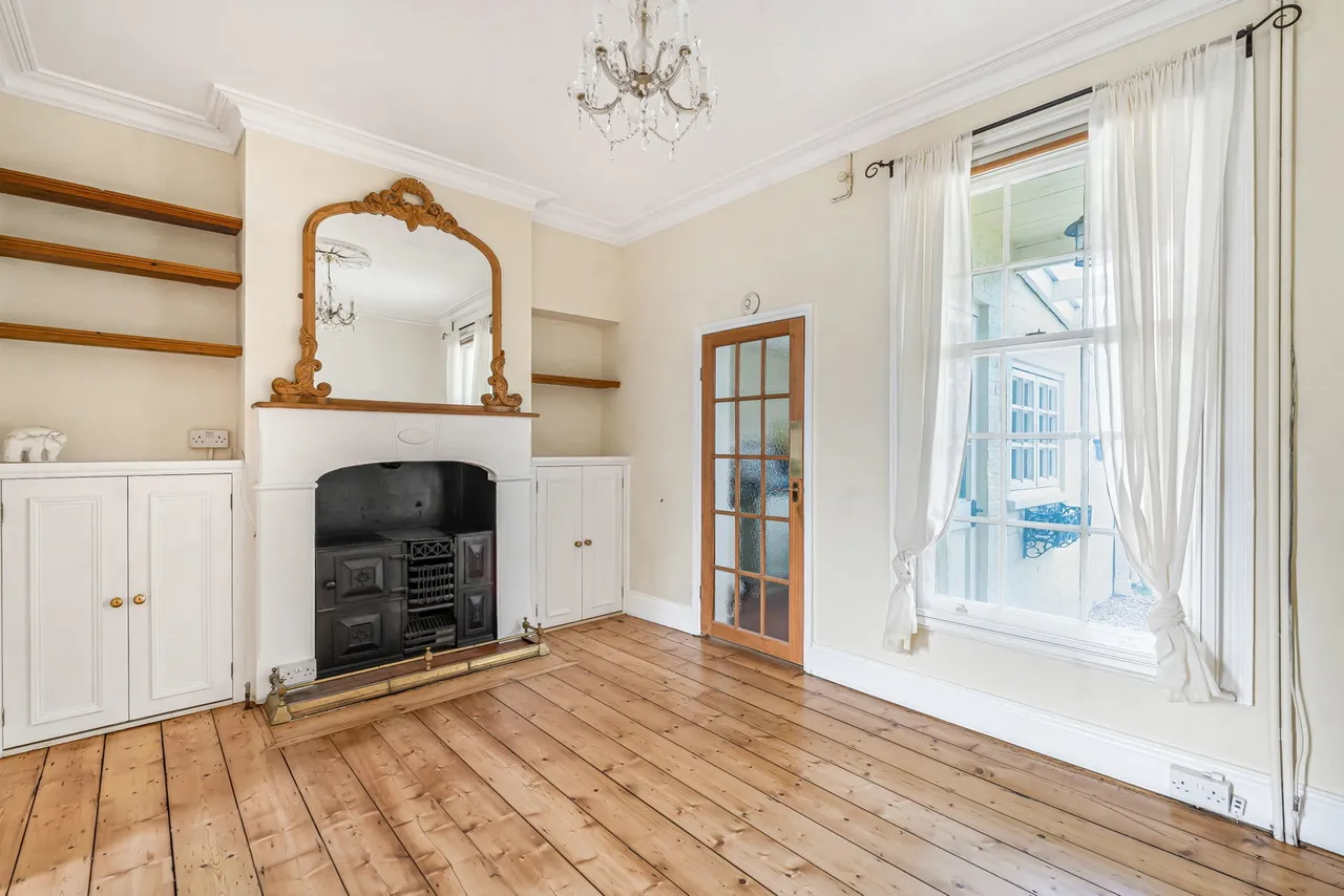Carlton Street, Cheltenham, GL52, photo 8