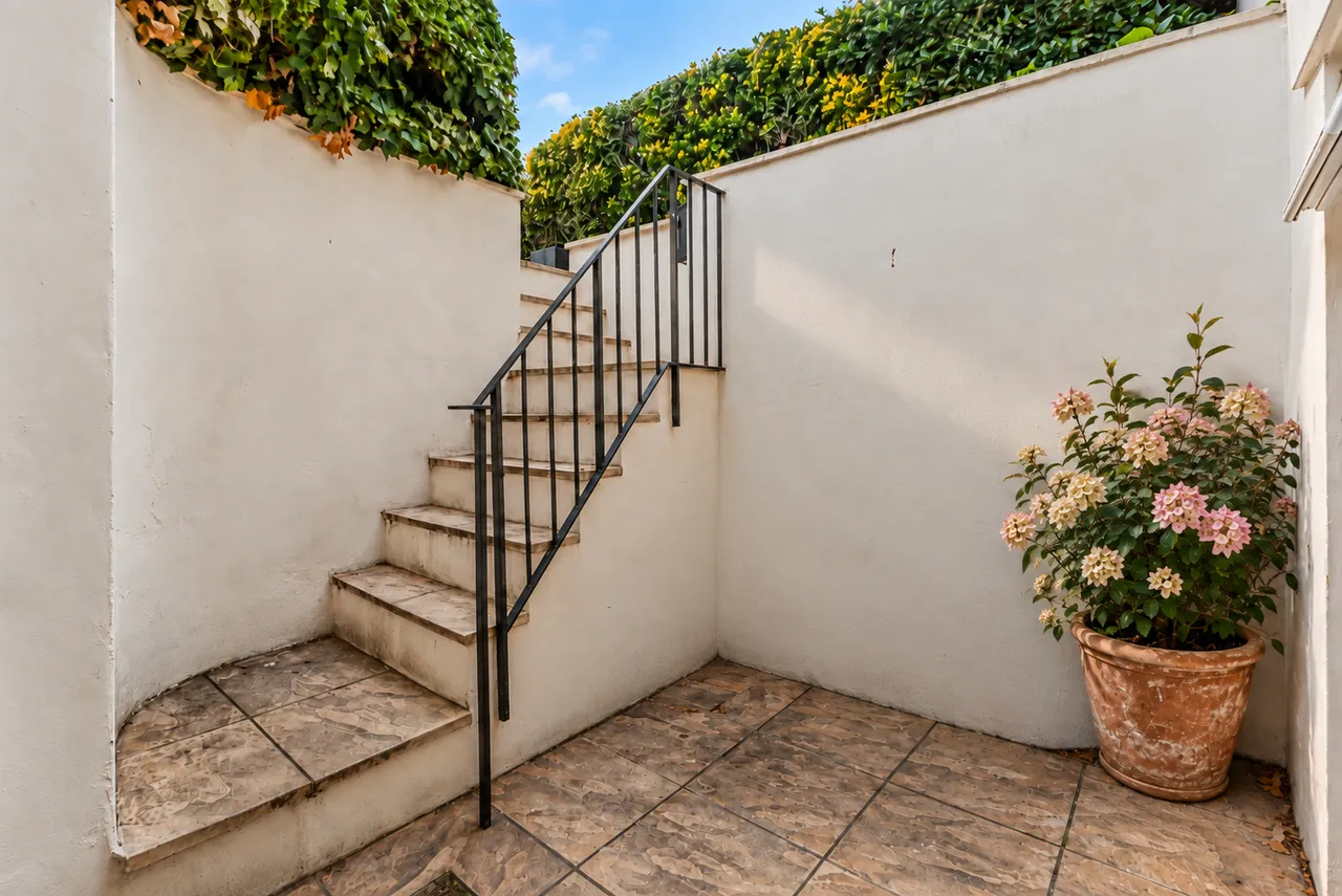 Carlton Street, Cheltenham, GL52, photo 20