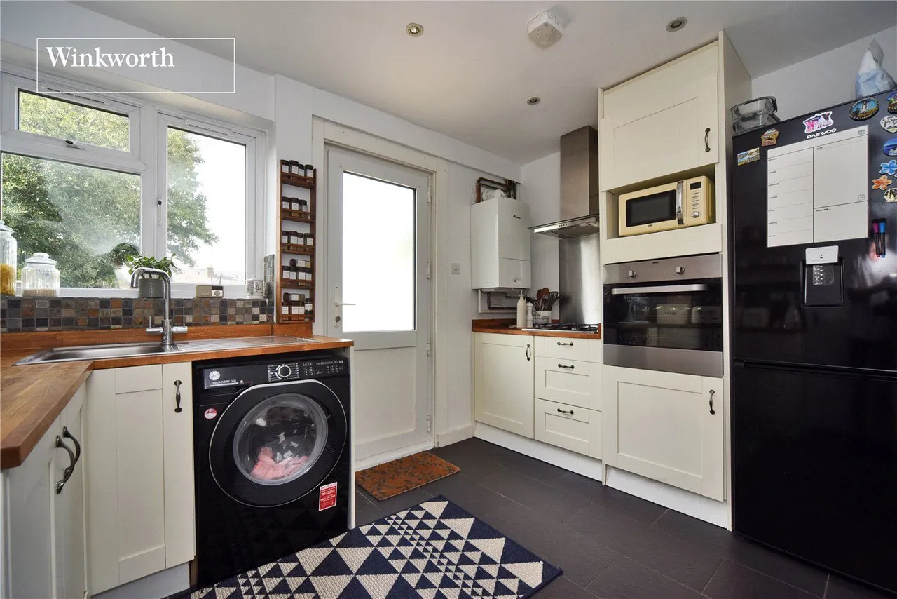 Brinkley Road, Worcester Park, KT4, photo 6