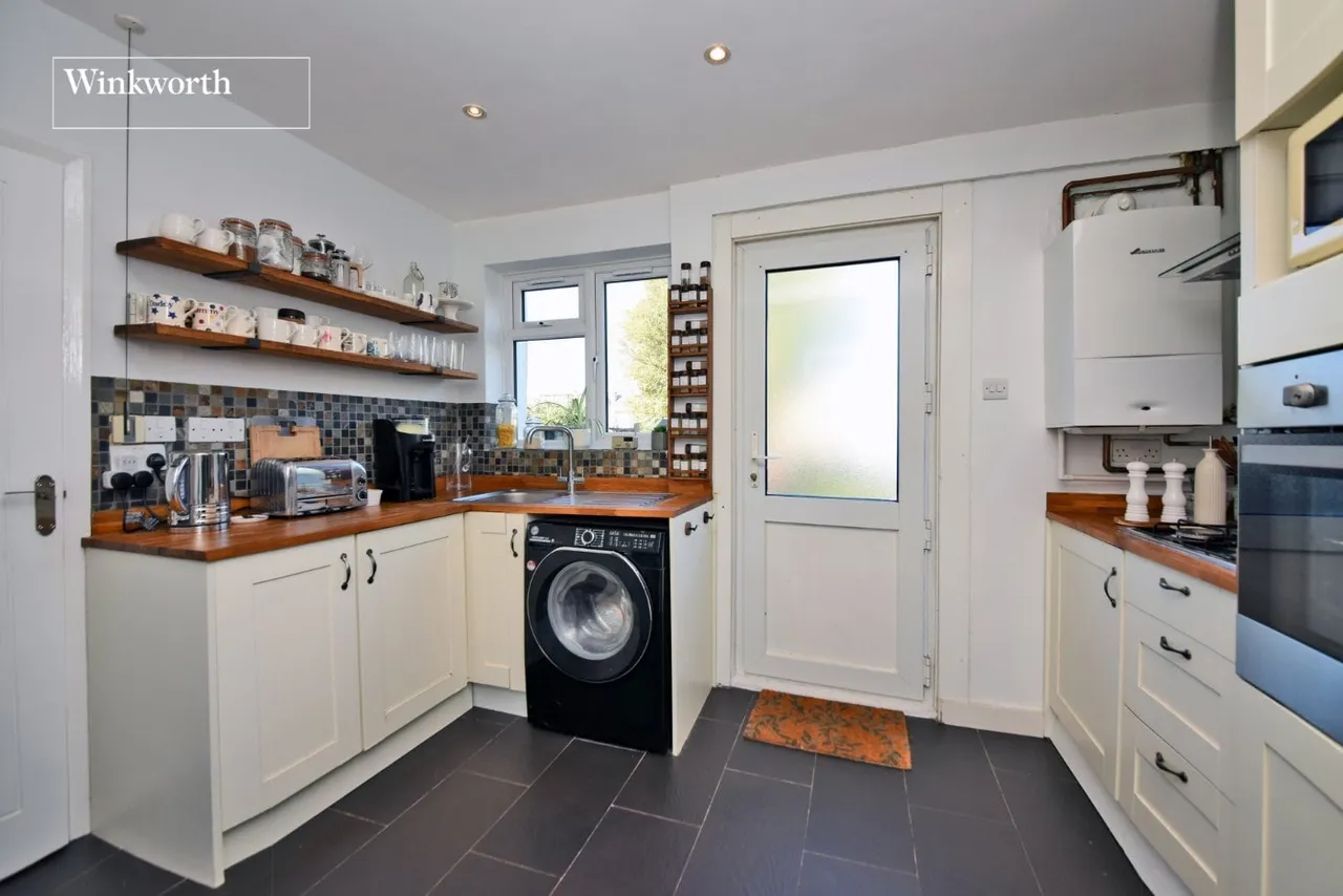 Brinkley Road, Worcester Park, KT4, photo 7