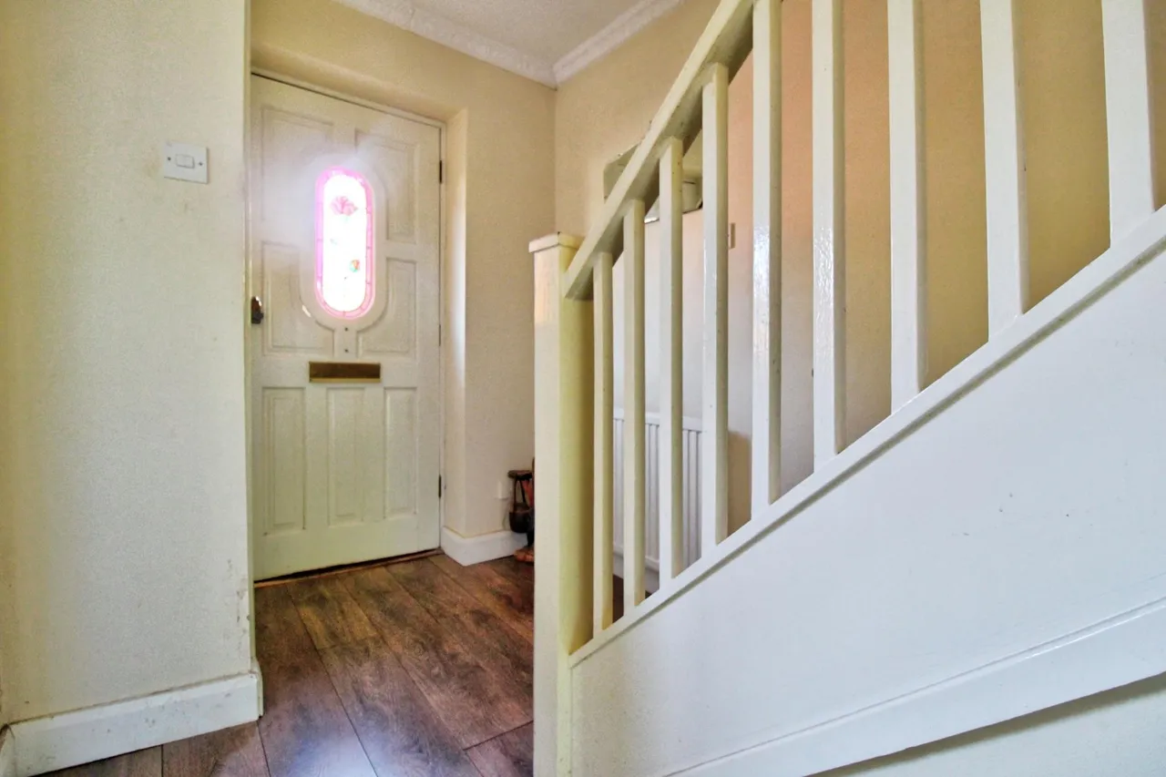 Aragon Close, Romford, RM5, photo 6