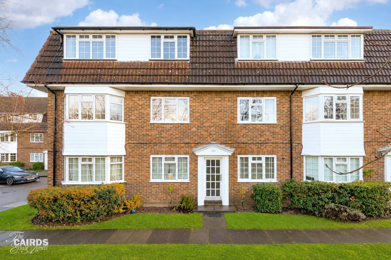 Alexandra Road, Epsom, KT17, photo 9