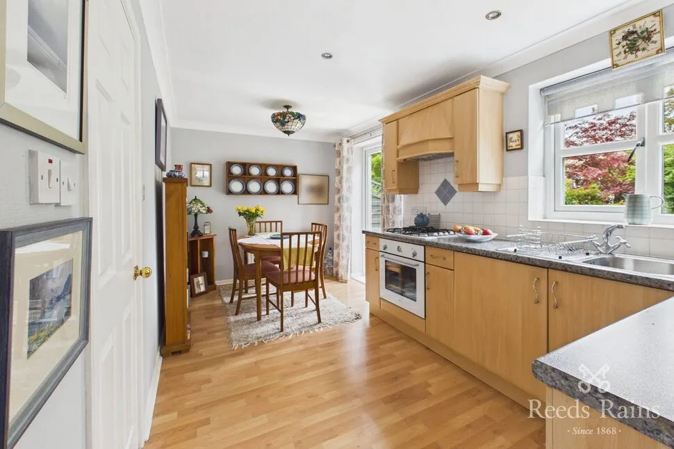Stevenage Drive, Macclesfield, Cheshire, SK11, photo 4