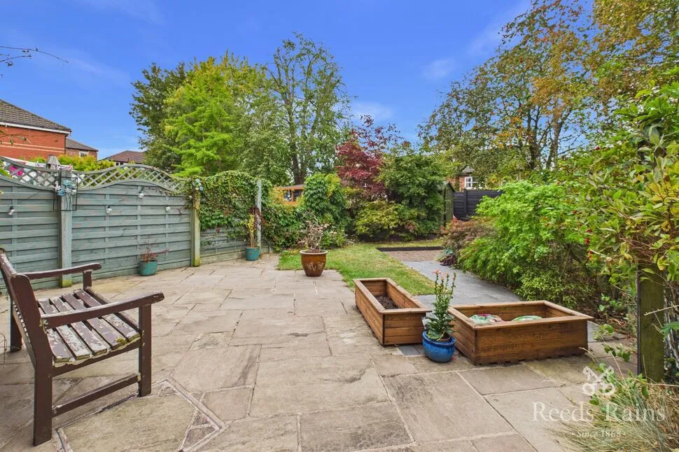 Stevenage Drive, Macclesfield, Cheshire, SK11, photo 8