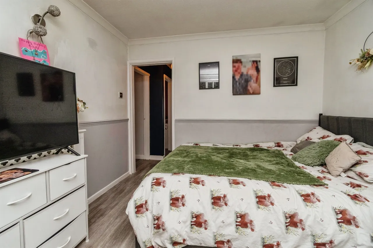 Heath Street, Hednesford, WS12, photo 9
