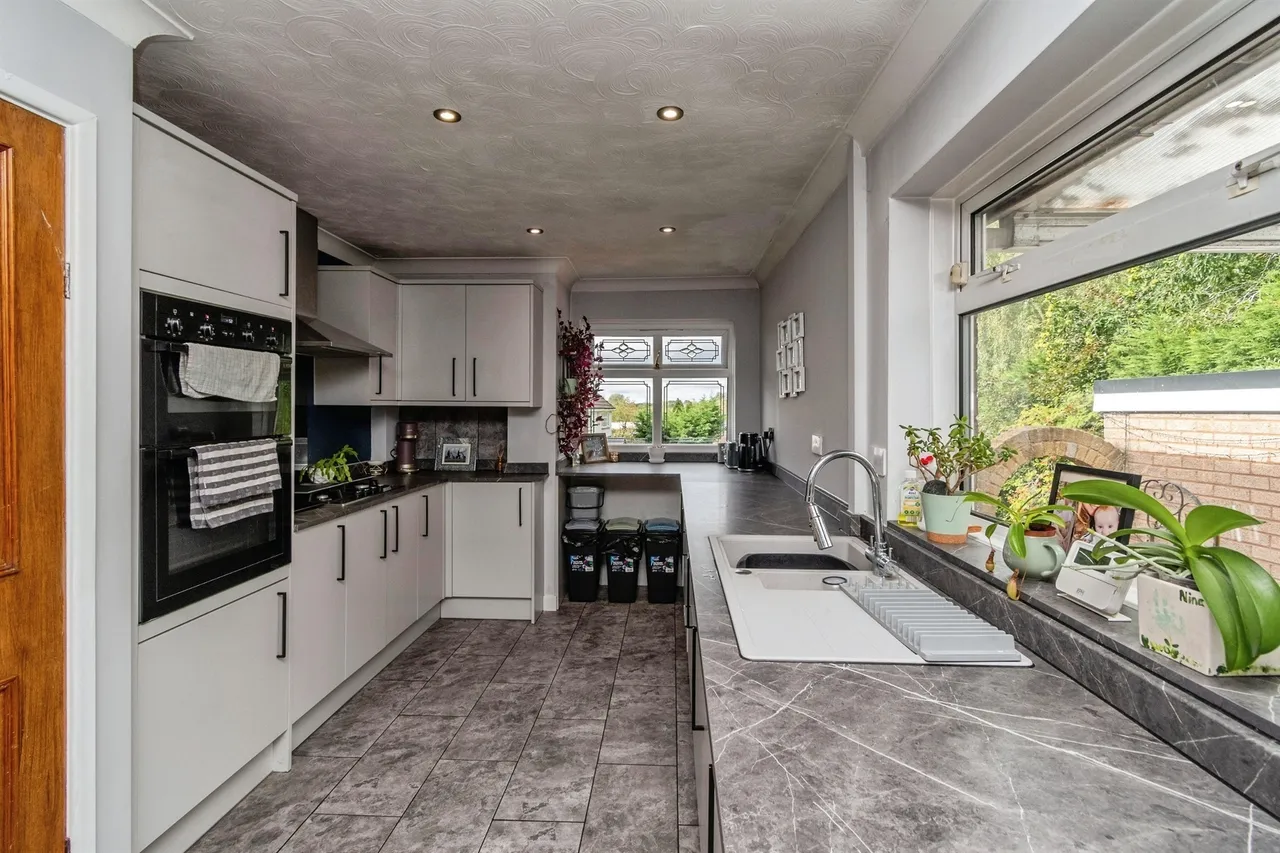 Heath Street, Hednesford, WS12, photo 2