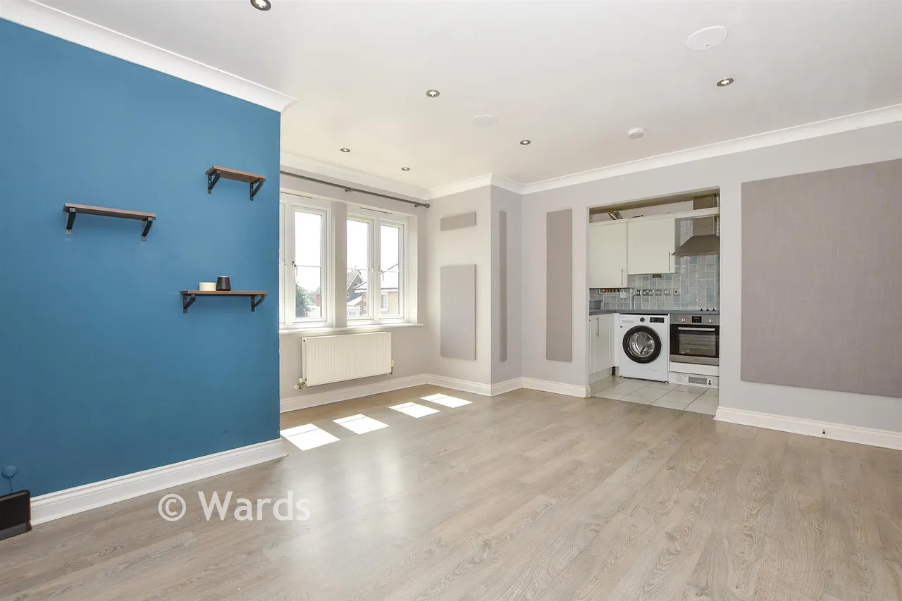Jasmine Court, Maidstone, ME16, photo 8