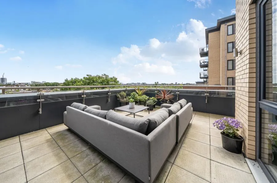Colonnade Gardens, Acton, W3, photo 14