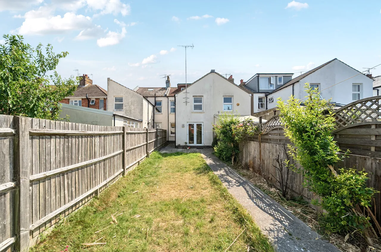 Cottenham Road, Worthing, BN11, photo 11