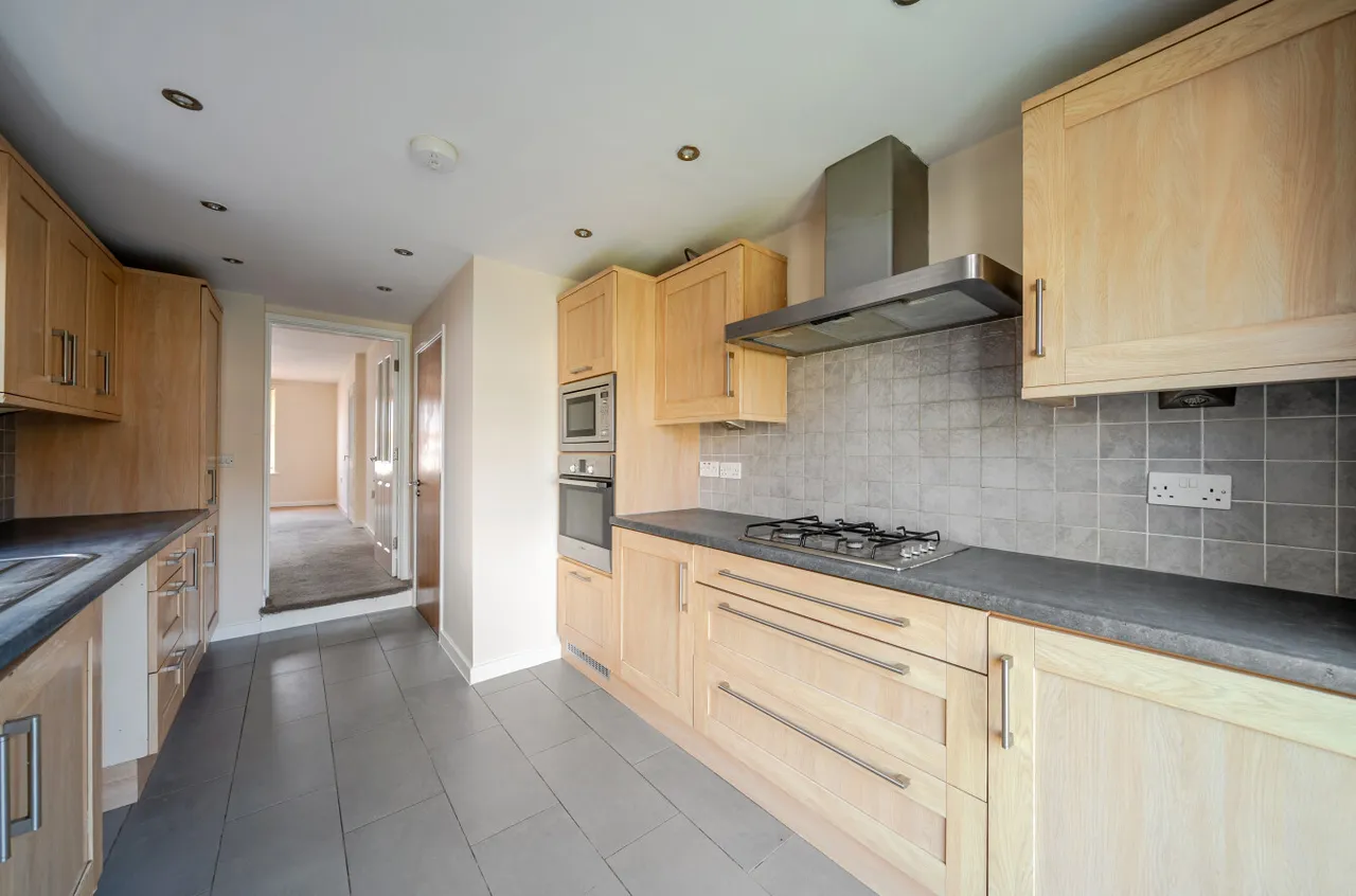 Cottenham Road, Worthing, BN11, photo 7
