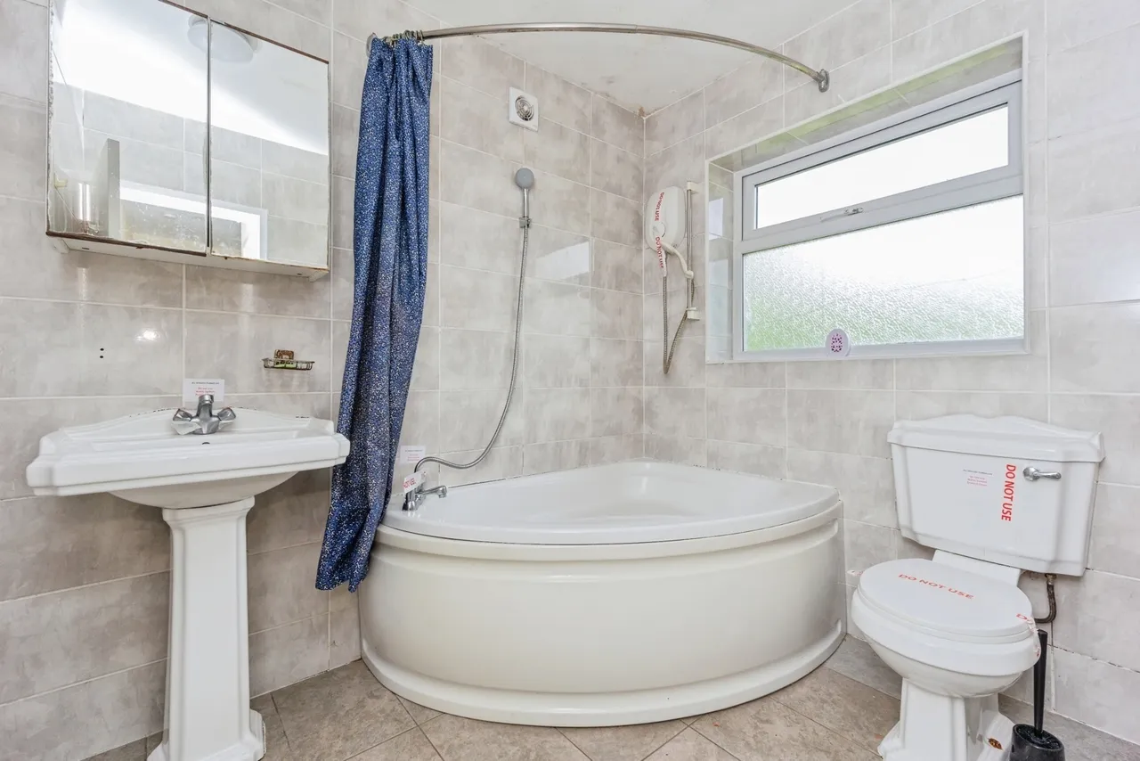 Cromwell Avenue, Manchester, Whalley Range, M16, photo 16