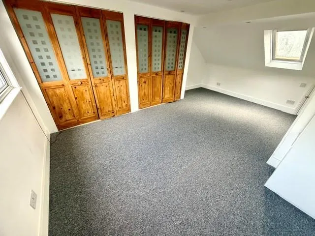 Farm Road, Edgware, photo 10