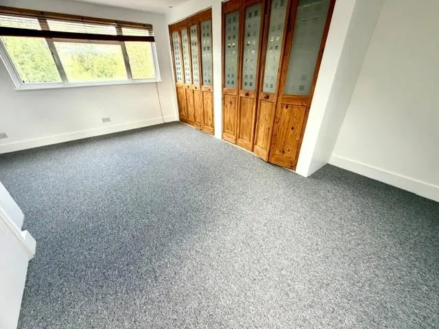 Farm Road, Edgware, photo 9