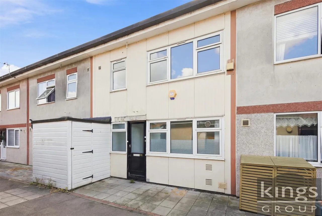 3 bed house for sale, Berecroft, Harlow