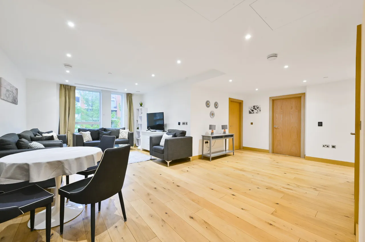 2 bed flat to rent, London, W2